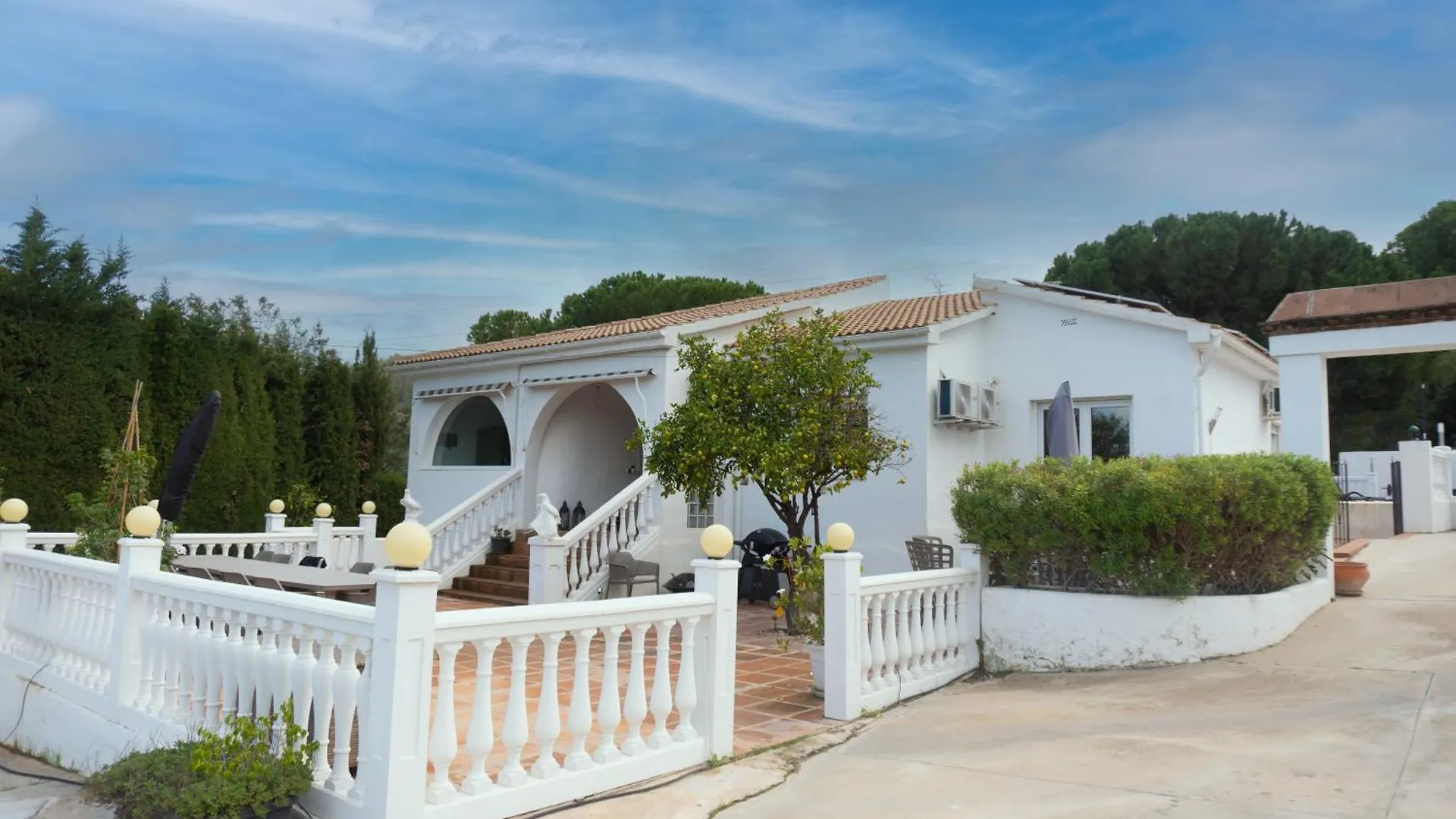 Villa Padel - Heated Pool And Private Paddle Court Alhaurin de la Torre
